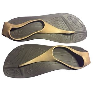 Crocs Sexi Flip Two-Tone Brown Thong Sandals Womens 8